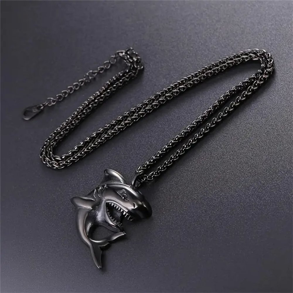 Stylish Men's Women's Shark Pendant Necklace